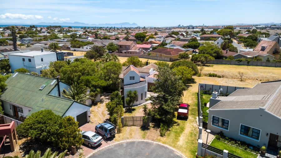 4 Bedroom Property for Sale in Onverwacht Western Cape